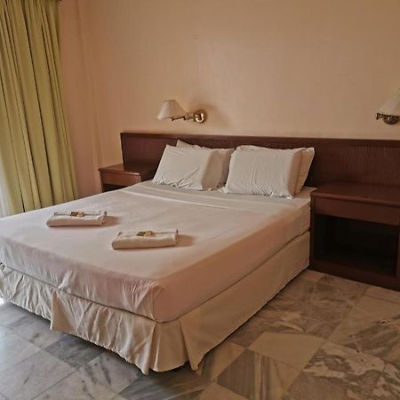 Oyo 89972 Borneo Paradise Beach Hotel Kota Kinabalu Buitenkant foto